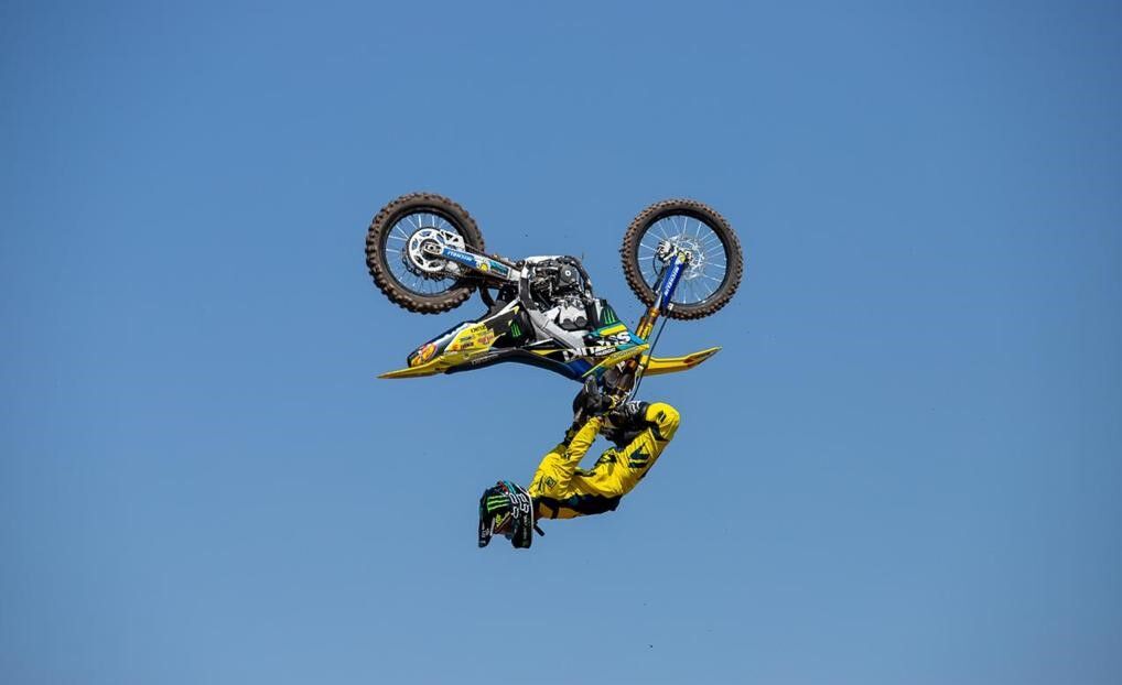 Show familiar de pura adrenalina - Vimarsana News