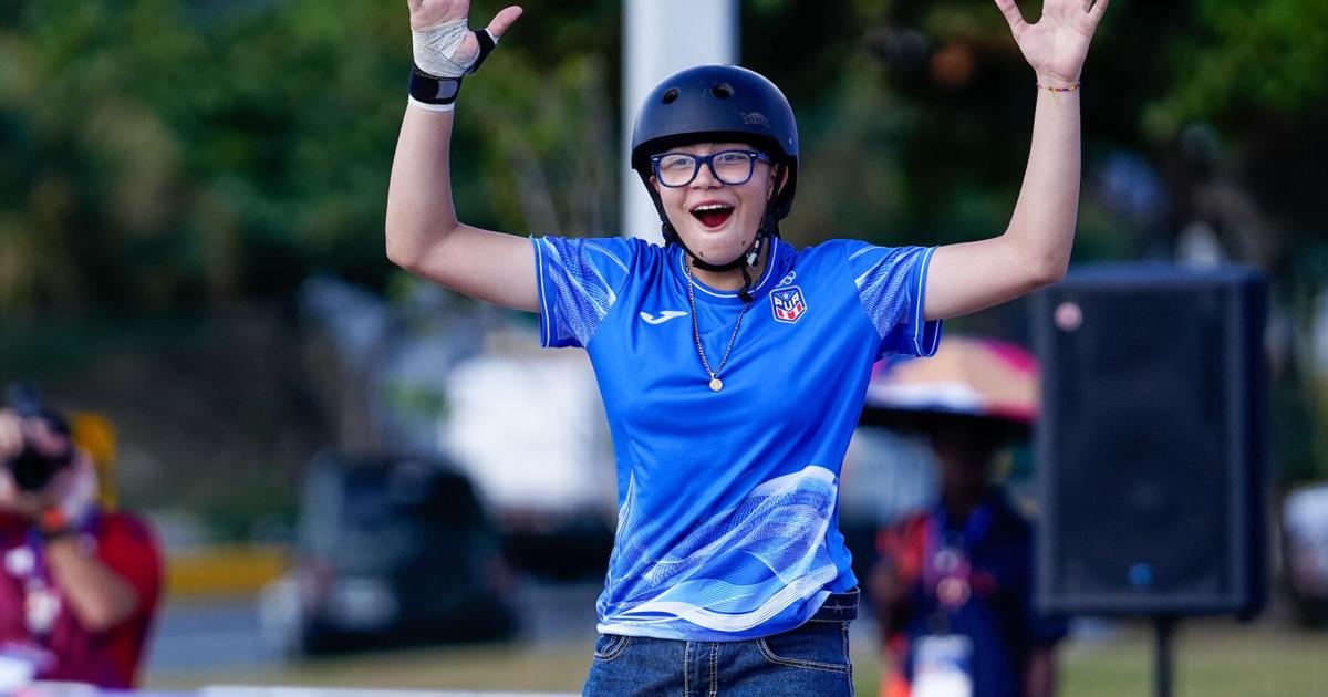 Esmeralda Butler, de 13 años, gana oro en skateboarding en los Juegos Centroamericanos