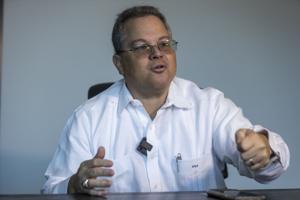 Imagen de la cobertura de: CUD pide plan urgente ante el racionamiento de agua que afecta comercios