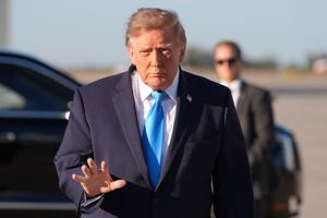 Imagen del artículo de El Vocero: Tras críticas por usar fondos públicos: Trump afirma su super PAC pagará los anuncios que lo promocionan