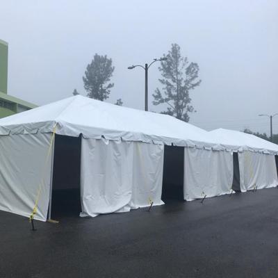 Municipio de Adjuntas instala carpas para agilizar regreso a clases