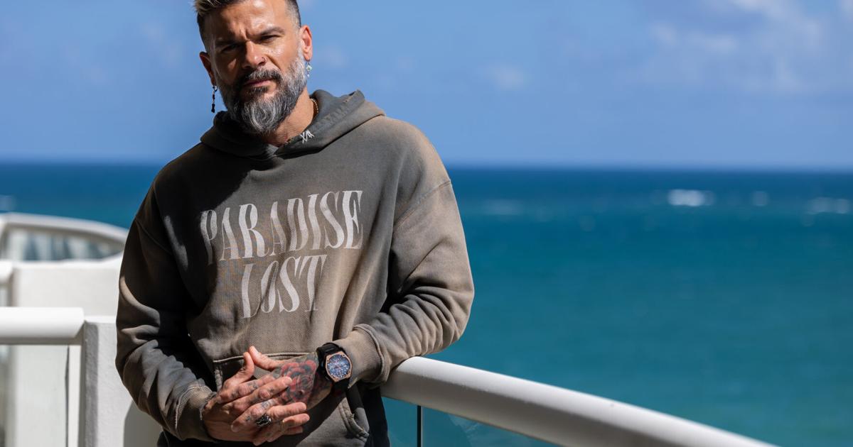 Pedro Capó será el host de los Premios Rolling Stone en Español 2026 en Ciudad de México