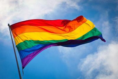 Venezuela anula pena de prisión contra militares gay