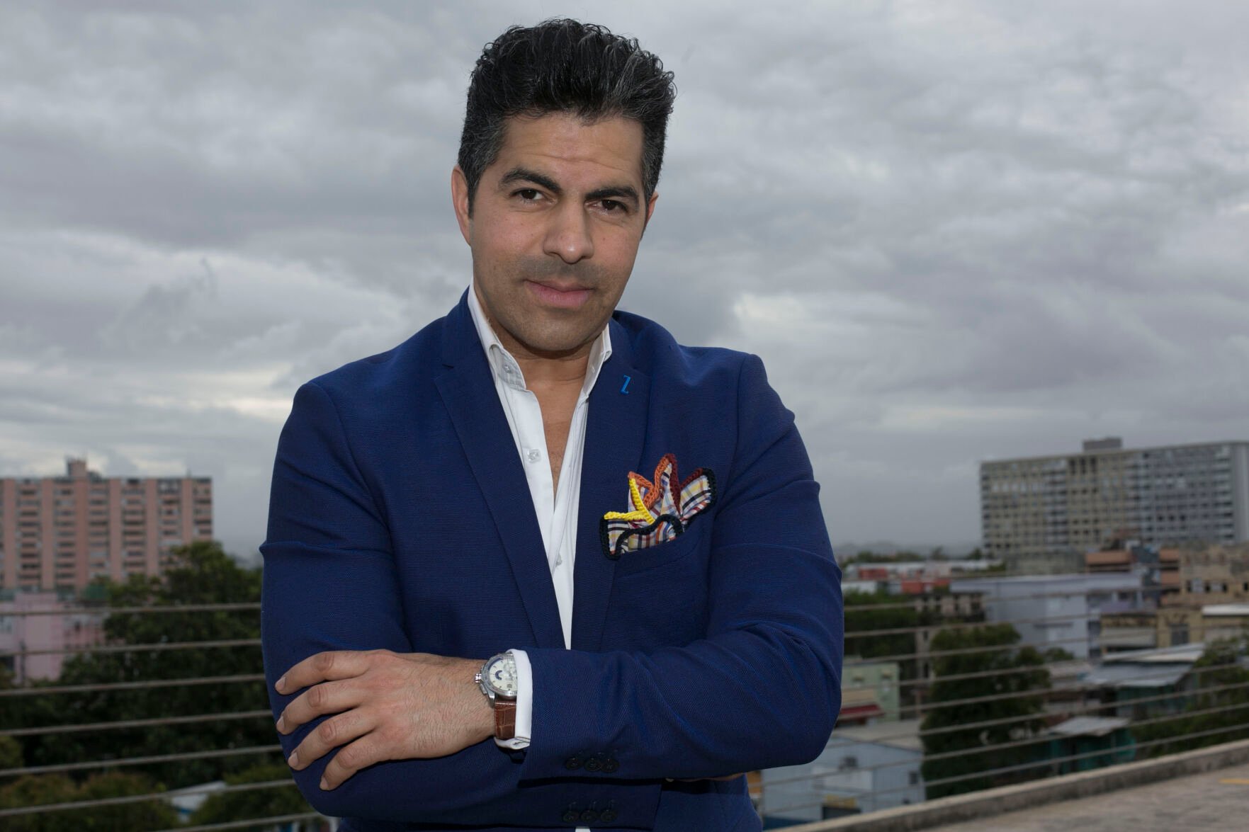 Adlan Cruz celebrates his 30-year career with the piano and friends ...