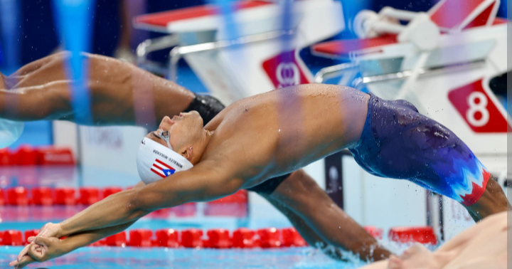 | Alexander Santiago se destacó en los 50 metros mariposa con tiempo de 23.85.