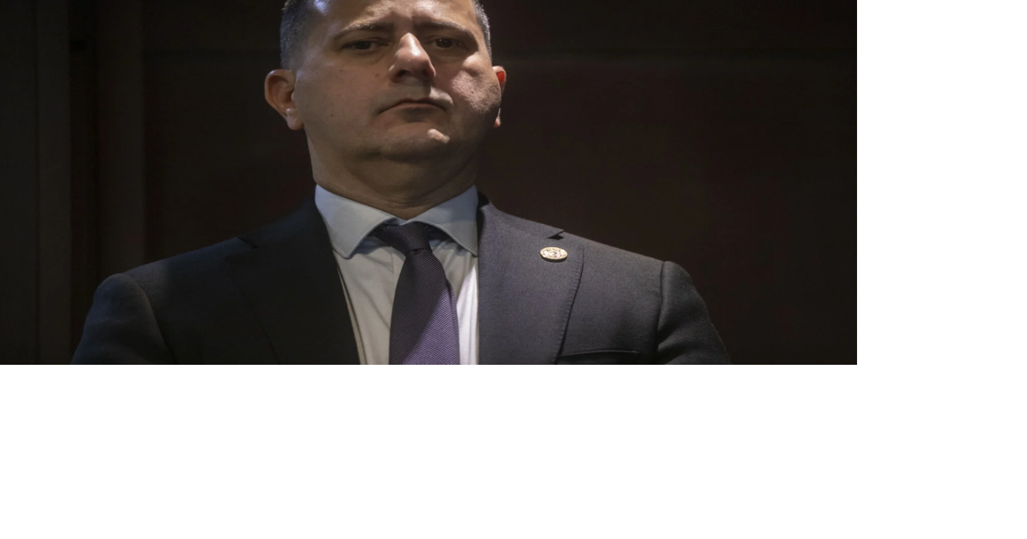 Francisco Quiñones renuncia como secretario de Corrección; Julie O. Gómez lo sustituye
