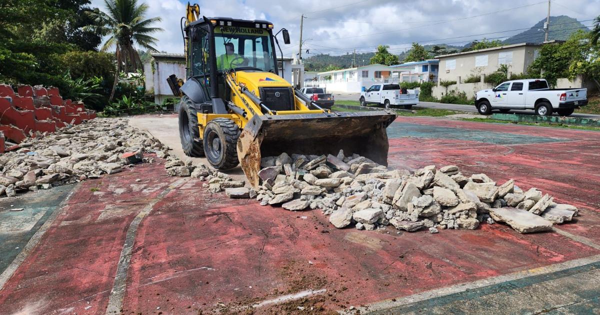 Alcalde reclama “excelente ritmo” de reconstrucción en San Lorenzo