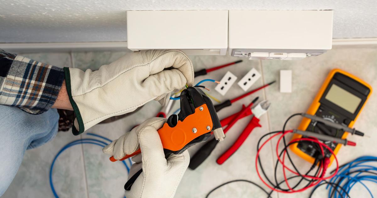 Colegio de Peritos Electricistas cuestiona resolución del Senado que investiga su reválida