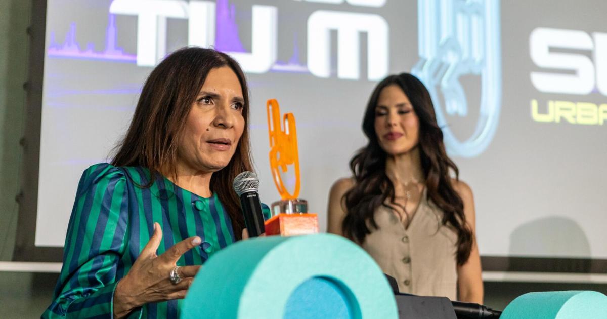 Tito el Bambino recibe homenaje en Premios Tu Música Urbano Mix 2026