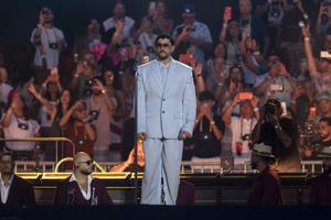 Imagen del artículo de El Vocero: Bad Bunny reafirma su reinado en los Premios Billboard de la Música Latina