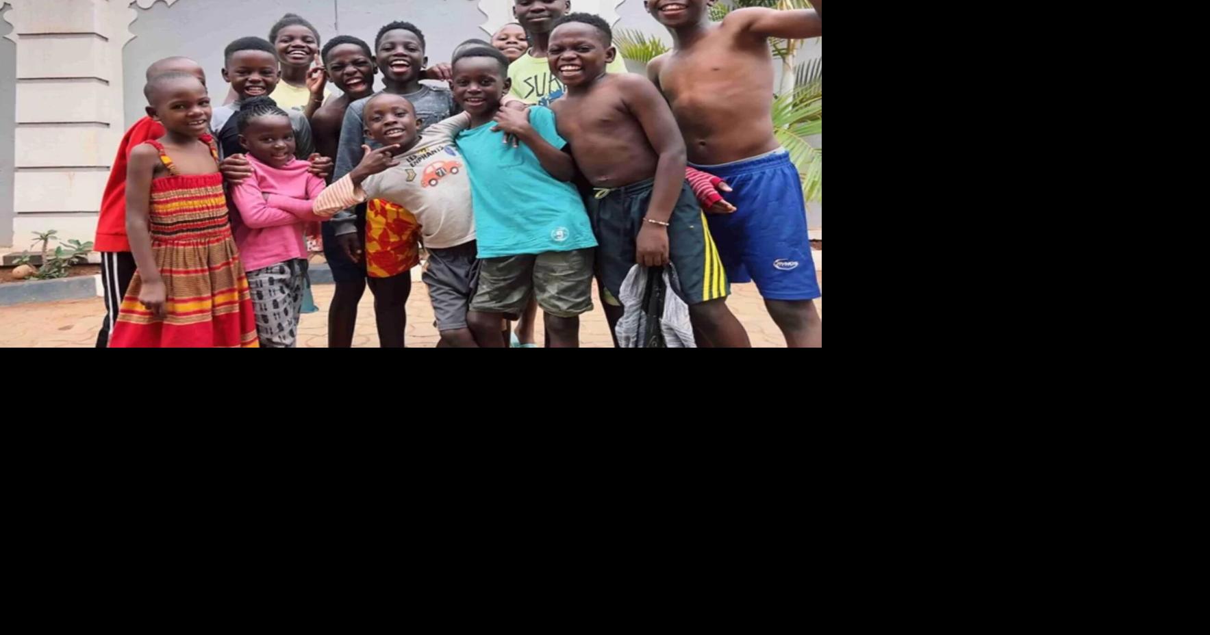 | Shakira expresó su deseo de hacer un espectáculo inolvidable en el Mundial 2026, confirmando la participación de los Ghetto Kids en un video reciente.