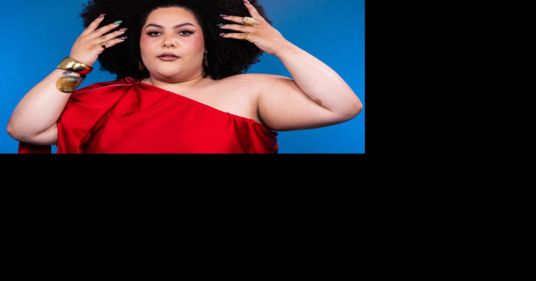 Ámbar Bonilla redefine la vulgaridad en su primer stand-up