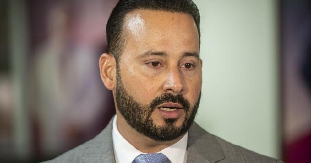 Senador Luis Javier Hernández pedirá Comisión Total para investigar contrato de generación temporera