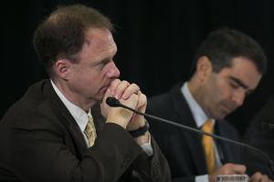 Imagen de la cobertura de: Jueza evalúa dejar de forma permanente a tres miembros de la JCF
