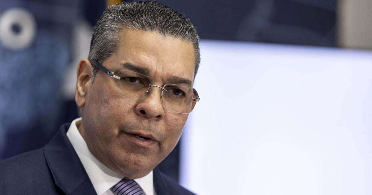 Zar de Energía admite que conocía desde junio controversia sobre contrato de generación temporera