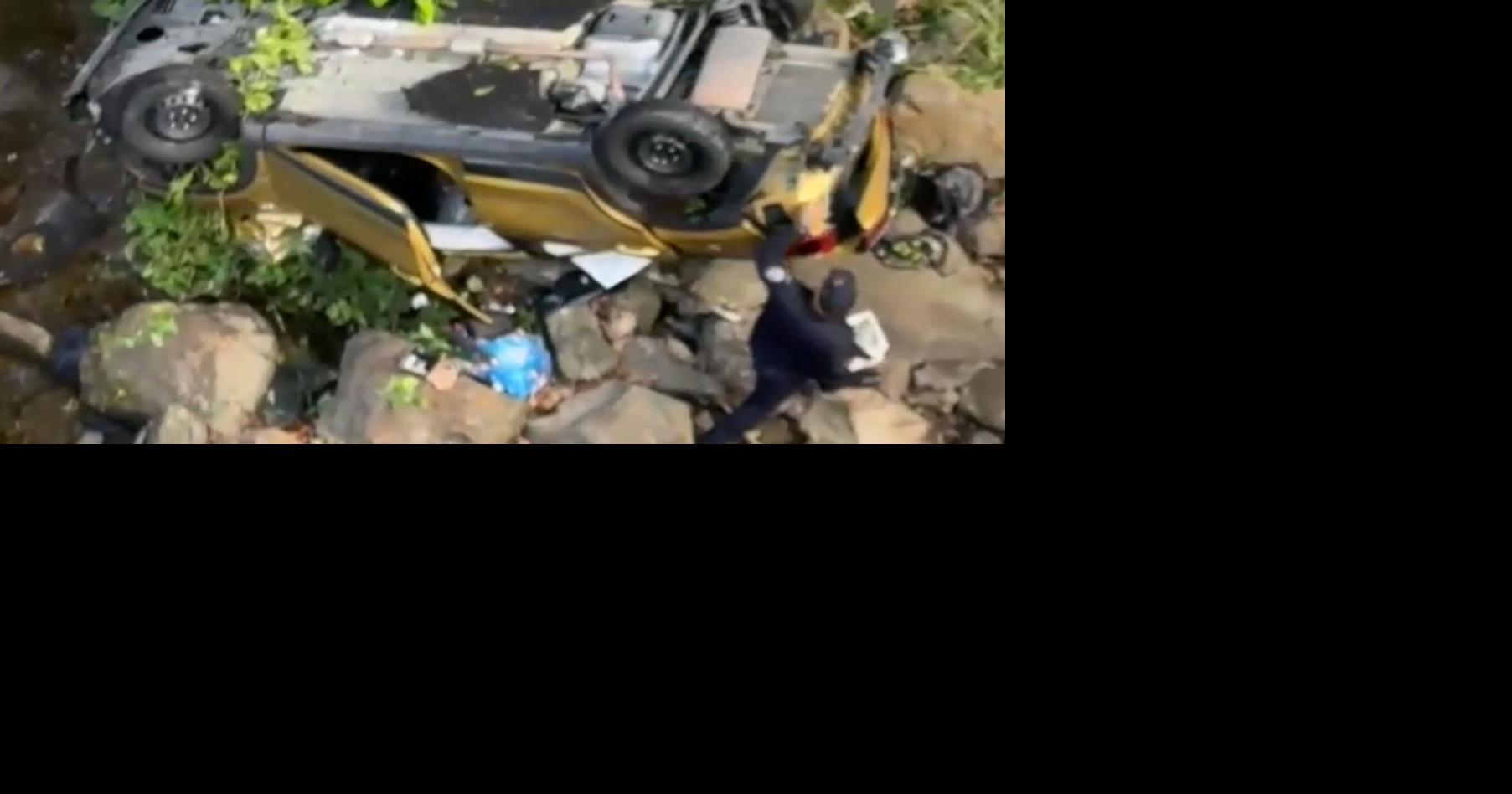 Joven cae 100 pies por barranco desde el expreso PR-52 en San Juan