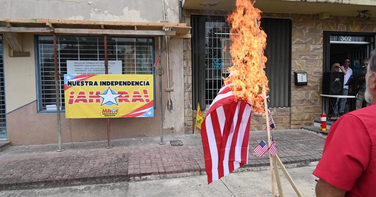 Movimiento independentista quema bandera de EE.UU. en Hato Rey el 4 de julio