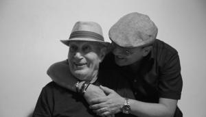 Imagen del artículo de El Vocero: Johnny Rivera desmiente rumores sobre la muerte de Adalberto Santiago y asegura continúa mejorando