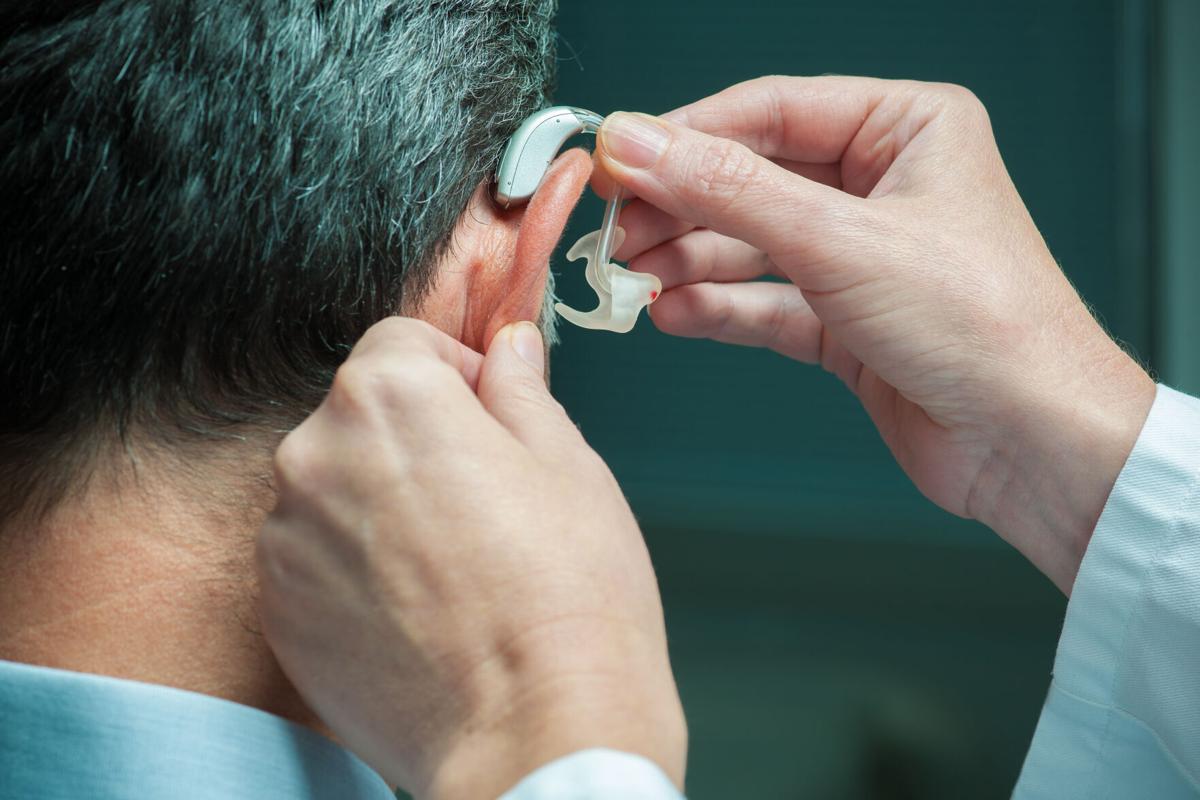 3 riesgos de comprar auxiliares auditivos por Internet