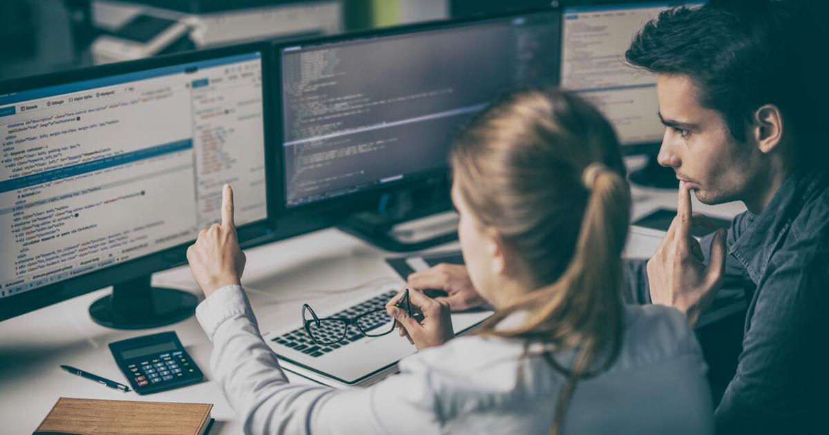 ¡Tecnología al Poder! Las Carreras STEM Dominan el Mercado Laboral Estadounidense y Ofrecen Salarios Impresionantes