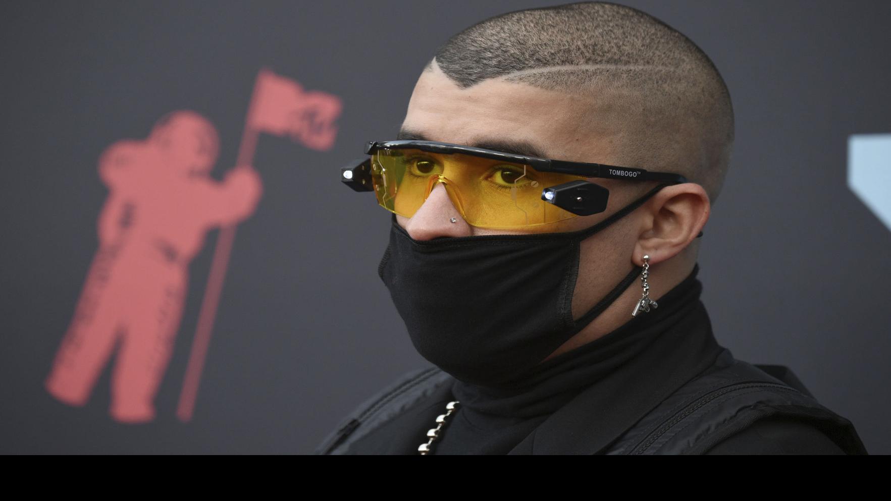 Bad Bunny Es Premiado Como Compositor Del Ano Escenario Elvocero Com
