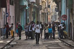 Imagen de la cobertura de: Cuba flexibiliza contratación y operaciones para atraer capital extranjero