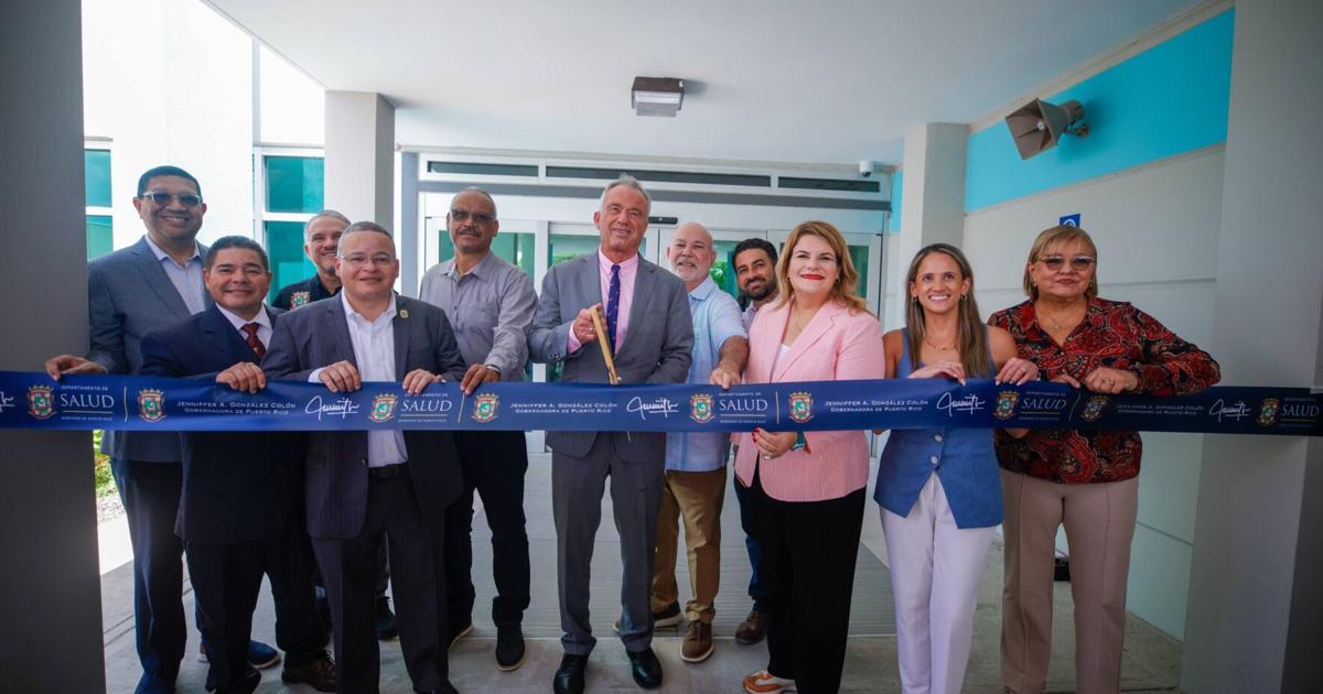 Inauguran nuevo hospital en Vieques nueve años después del huracán María con inversión de $85.5M