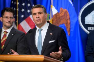 Imagen del artículo de El Vocero: Confirman a Todd Blanche como secretario de Justicia de Trump en ajustada votación nocturna