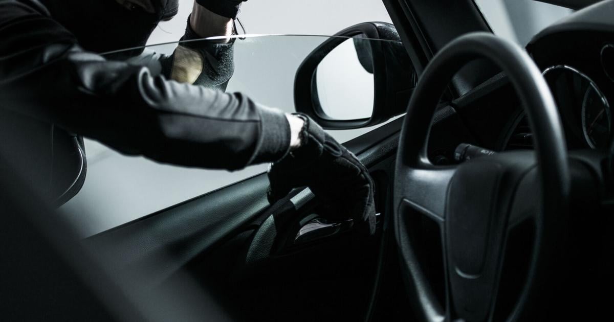 Hurtan pistola Glock del interior de una guagua estacionada en PepsiCo en Cataño