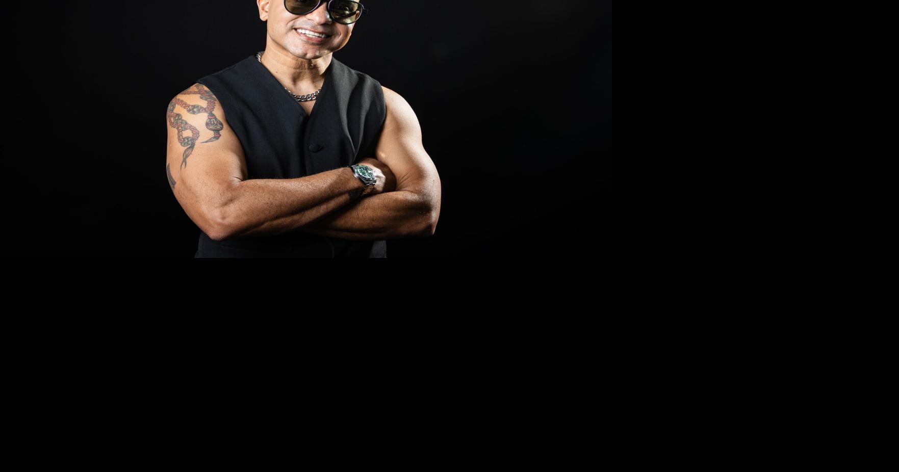 Michael Stuart anuncia perfume, nuevo disco y debut en Broadway tras tres décadas de carrera