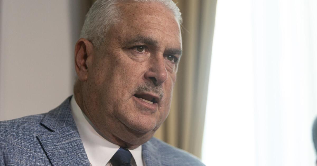 Rivera Schatz cuestiona ascenso de oficial investigado en la Policía