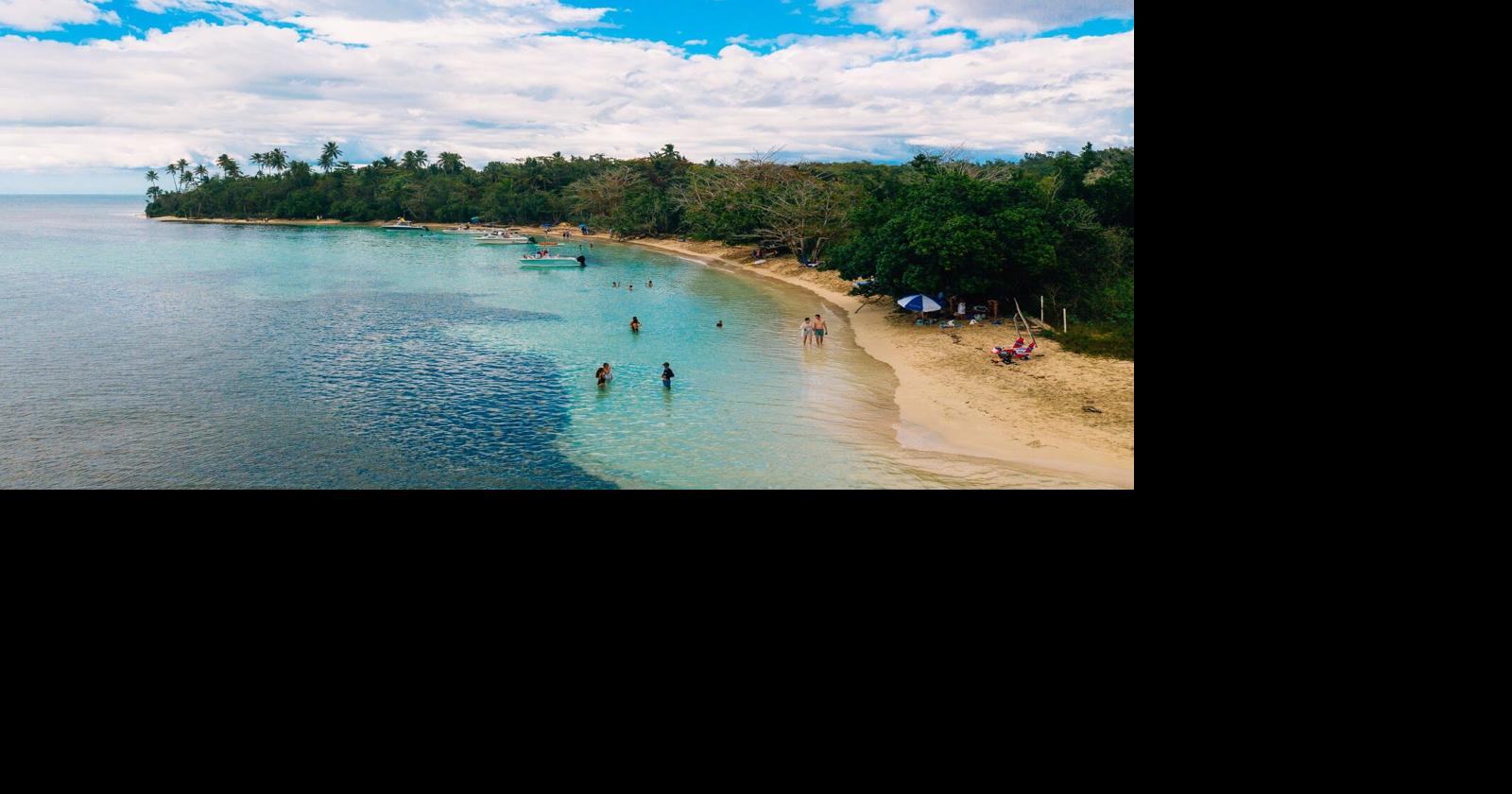 Turista de Nueva York muere tras golpe accidental al lanzarse desde un bote en playa Buyé