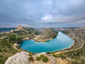 Imagen de la cobertura de: Cuenca, una escapada entre historia y naturaleza en España