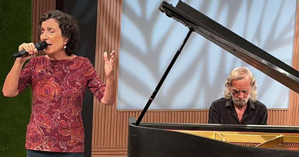 Zoraida y Tato Santiago regresan con “Voz y Piano, Hermanos”