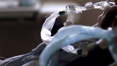 El Departamento de Salud reporta 38 muertes y 839 hospitalizados por el covid-19