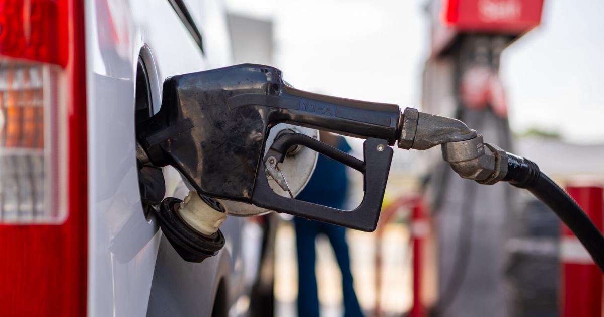 Barril de petróleo sube a $100 y eleva precios de gasolina en Puerto Rico