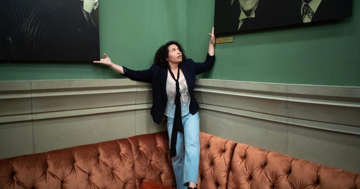 Anjanette Delgado presenta "Las Bichotas", colección que desafía el silencio sobre la violencia de género