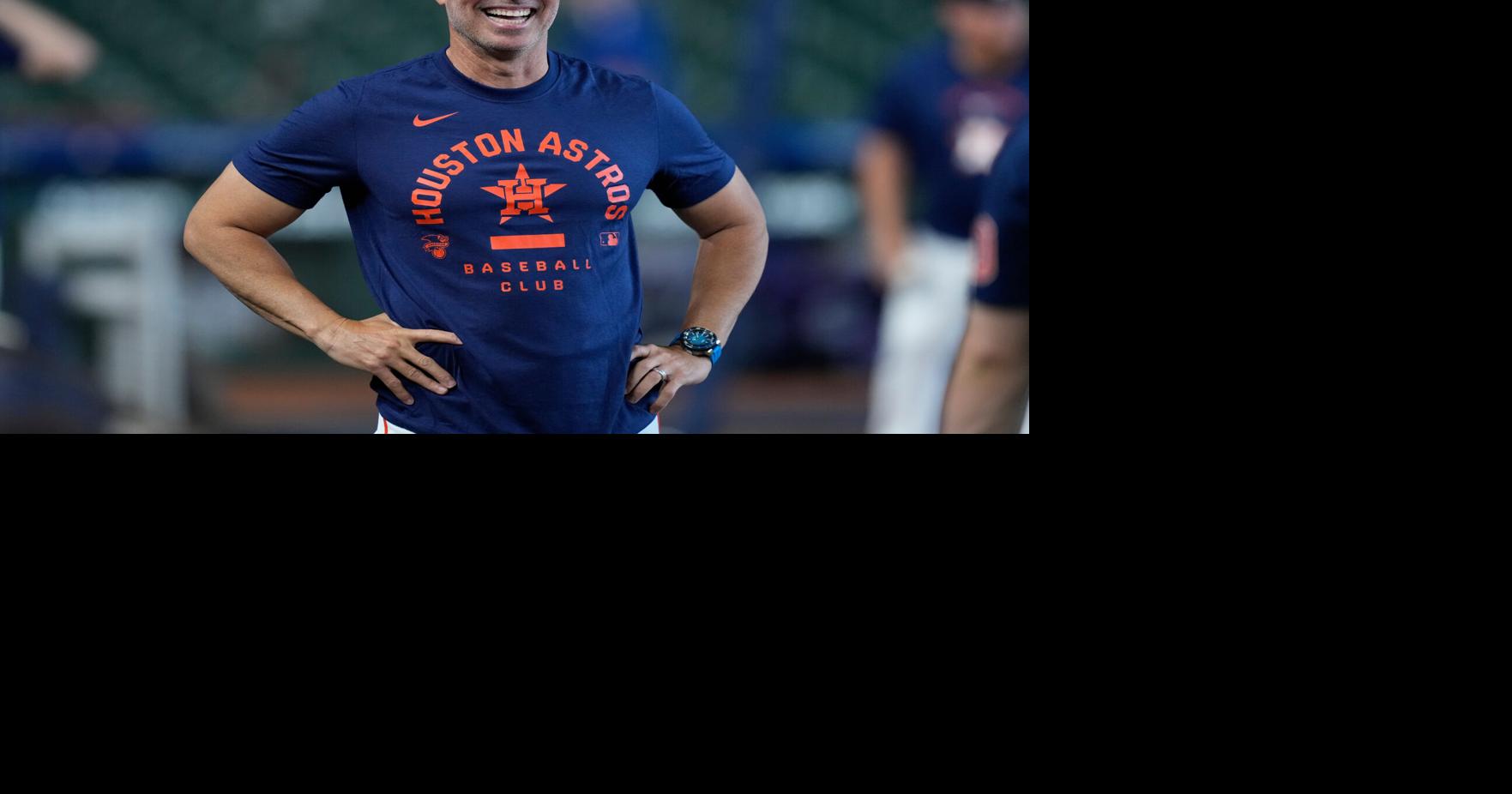 Joe Espada, dirigente de los Astros, exaltado al Salón de la Fama del Deporte de Carolina