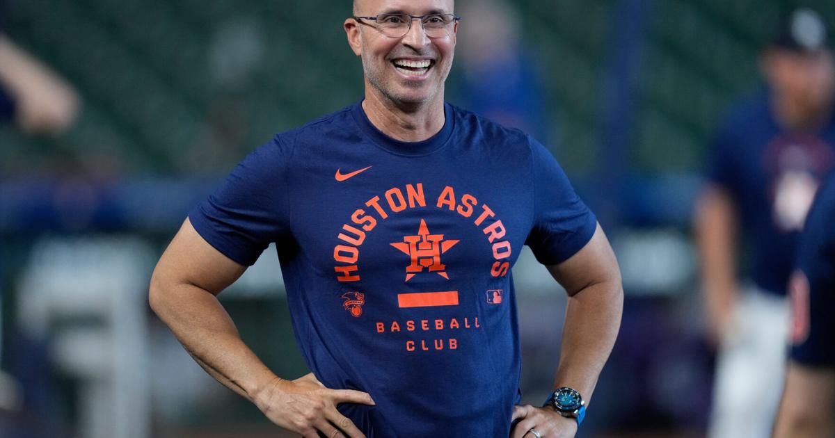 Joe Espada, dirigente de los Astros, exaltado al Salón de la Fama del Deporte de Carolina