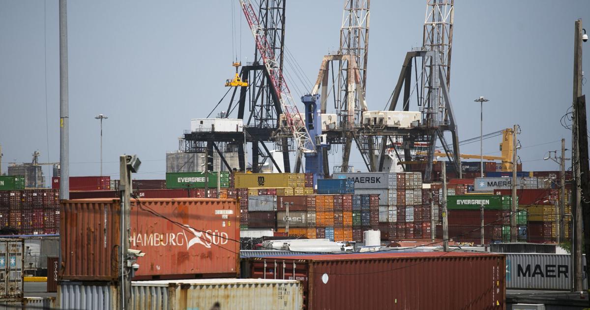Restricciones en Canal de Panamá amenazan con alzas y retrasos en mercancía desde Asia