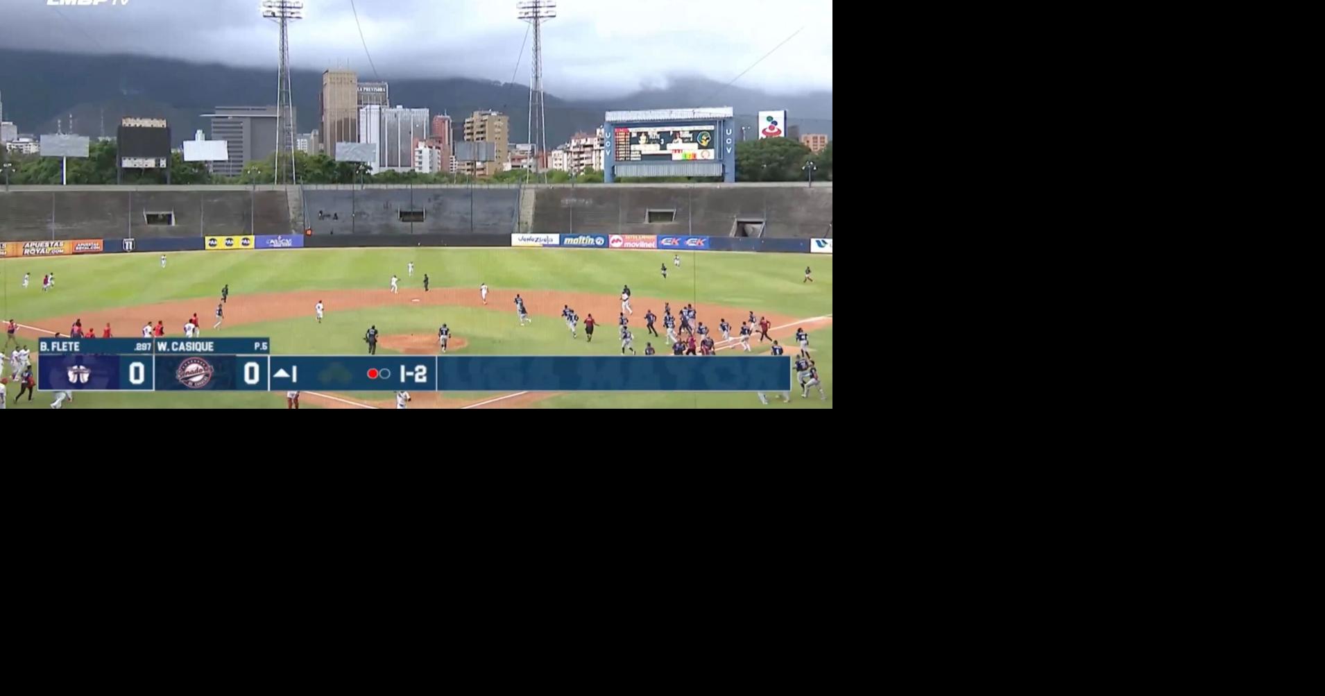 Terremoto de magnitud 7.1 interrumpe partido de béisbol en Venezuela