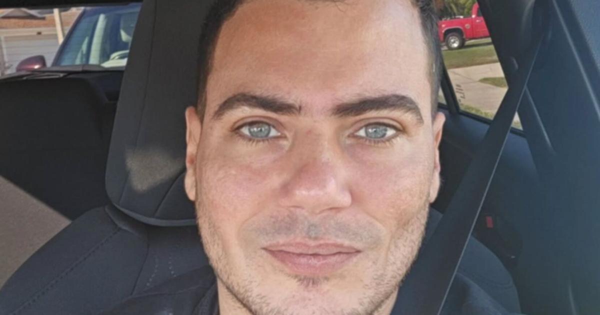 VIDEO: Jovani Vázquez rompe en llanto tras ser bautizado en Semana Santa