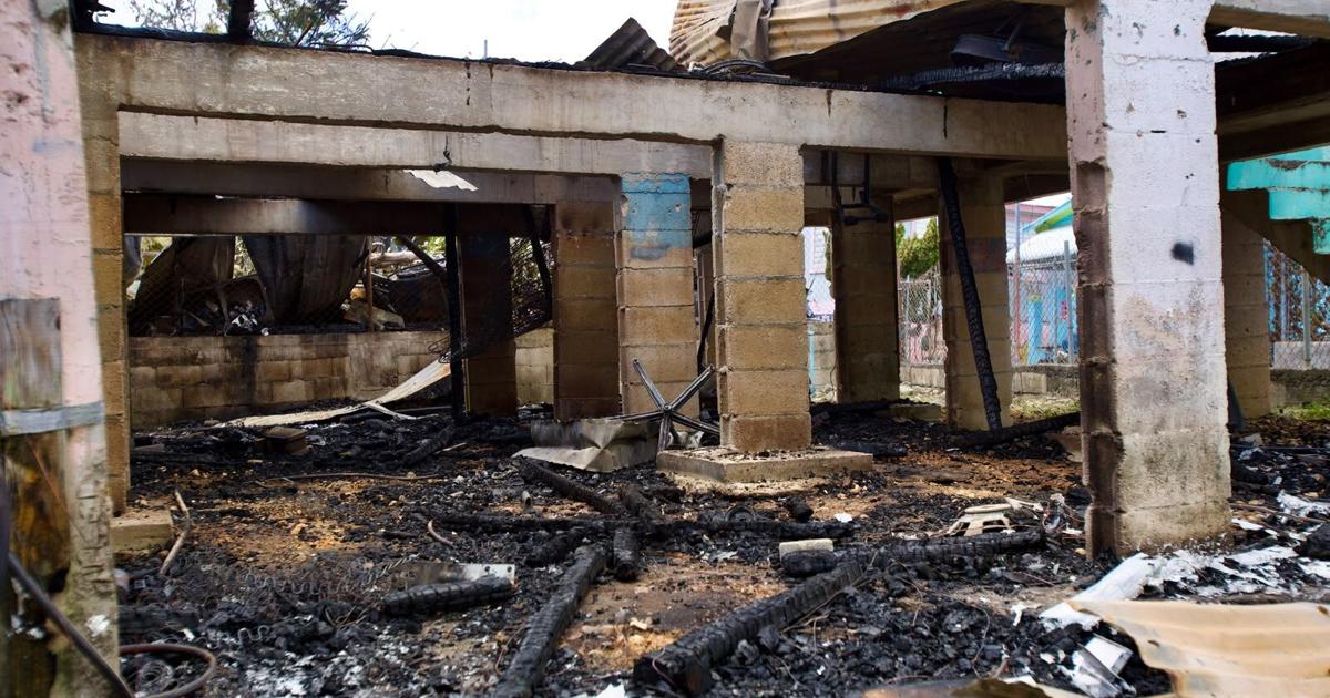 VIDEO: Devastador incendio deja a familias de Cataño sin hogar y con pérdidas totales