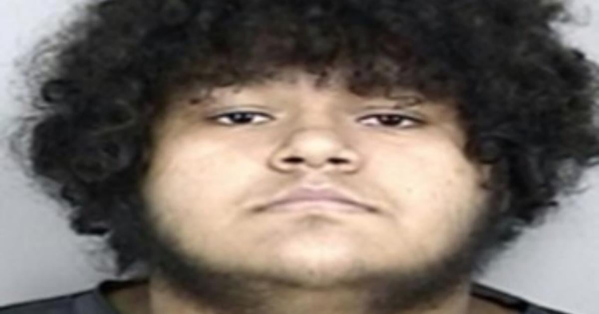 Radican cargos de asesinato contra joven de 16 años por matar a su abuela en Guaynabo
