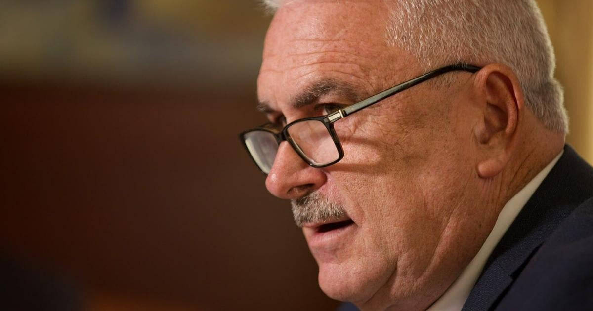 Rivera Schatz refiere al FEI y a Ética a la subsecretaria de la Gobernación, Itza García