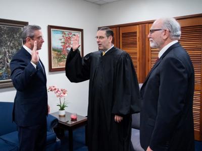 García Padilla juramenta como abogado en Tribunal Federal