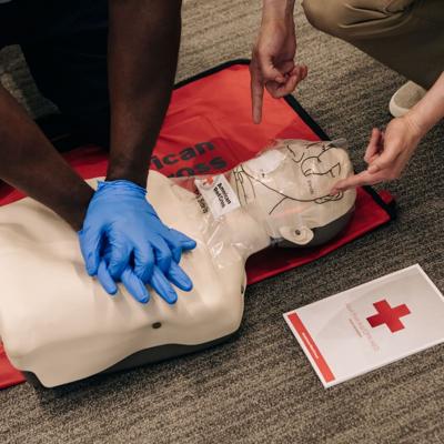 Cruz Roja Americana exhorta a la ciudadanía a capacitarse con el CPR