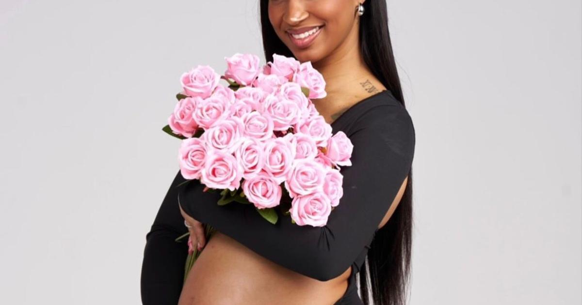 Jasmine Camacho-Quinn anuncia que está embarazada en el Día de las Madres