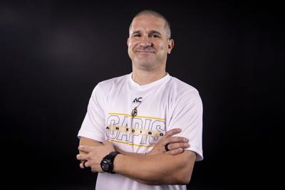 Juan Cardona crea la primera escuela especializada en baloncesto de Puerto Rico