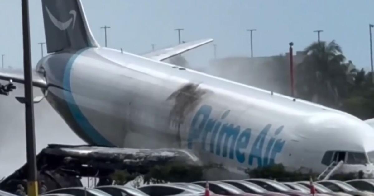 VIDEOS: Nuevas imágenes muestran el mortal accidente del avión de carga de Amazon en Miami